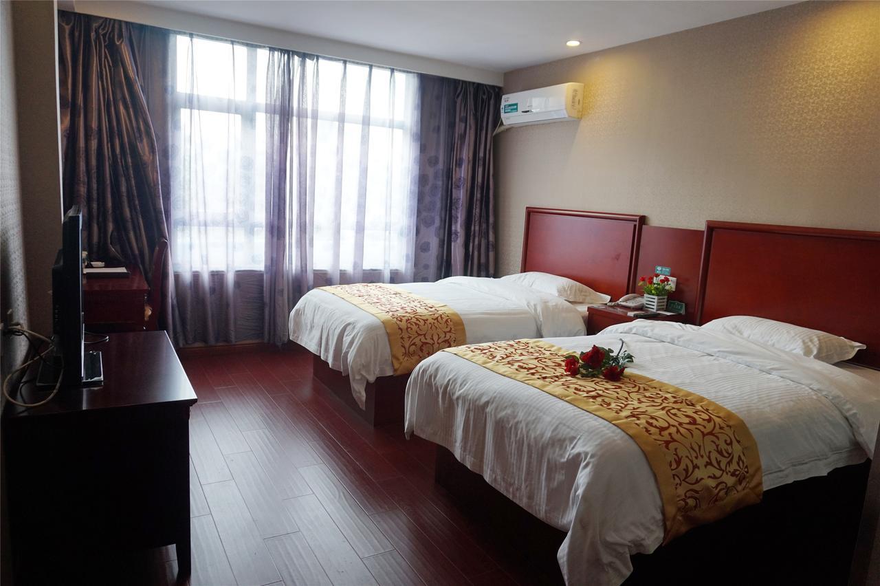 Greentree Inn Henan Qinyang Middle Huaifu Road Express Hotel Esterno foto