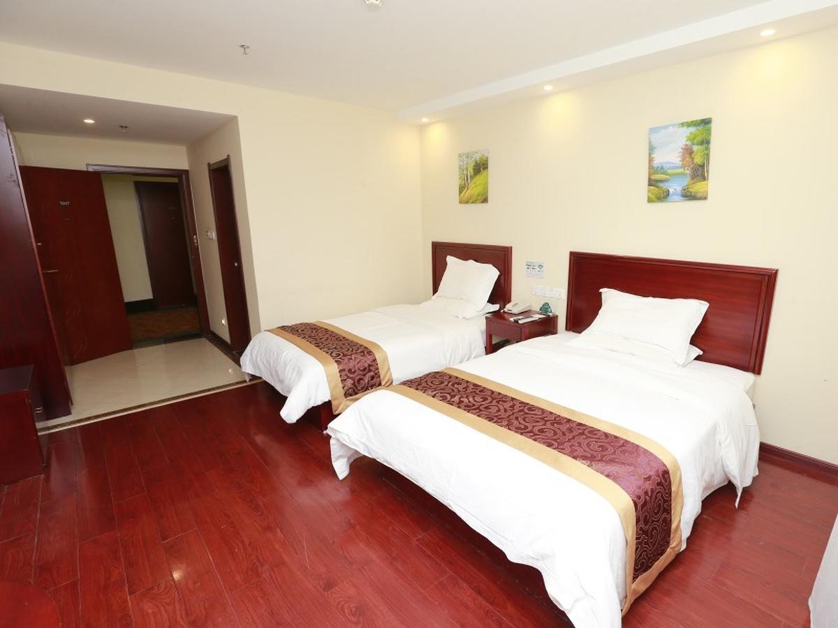 Greentree Inn Henan Qinyang Middle Huaifu Road Express Hotel Esterno foto